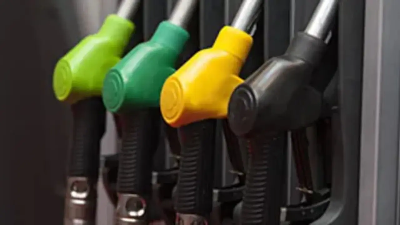 Iran war starts pinching US; gas prices, transport costs surge